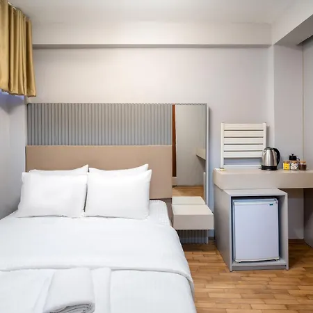 Apartmanhotel Urban Quarters - Guemuessuyu
