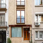 Urban Quarters - Guemuessuyu 3*