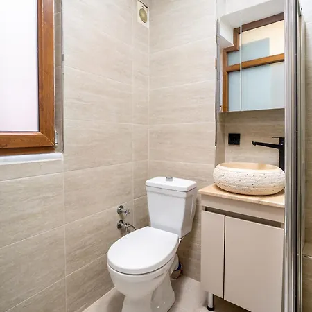 Urban Quarters - Guemuessuyu Lägenhetshotell Istanbul