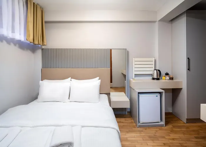 Aparthotel Urban Quarters - Guemuessuyu